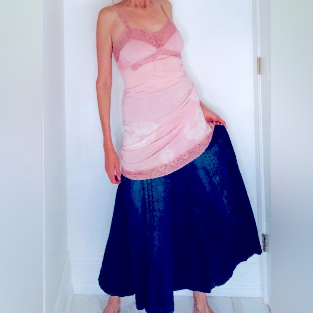 Gorgeous Dusty Rose 🌸 Vintage Slip Dress🌸 W/ lace & stunning tie dye accents🌸